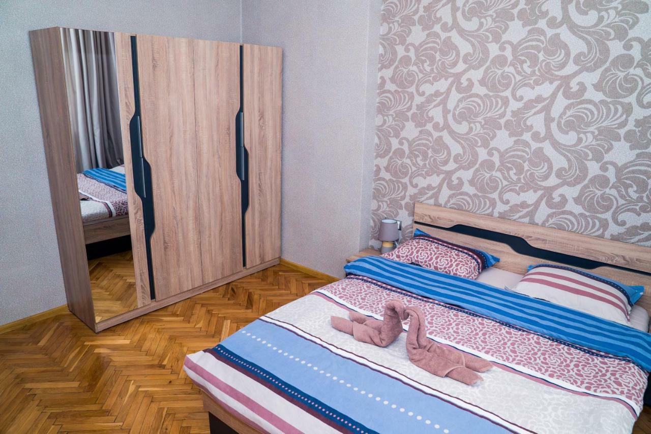 Sofia Central Luxury Apartment Buitenkant foto