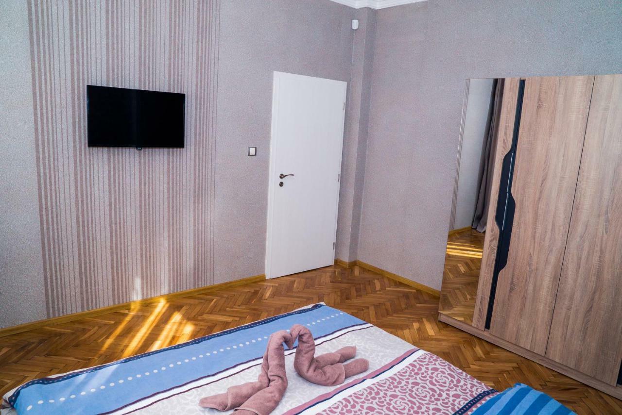 Sofia Central Luxury Apartment Buitenkant foto