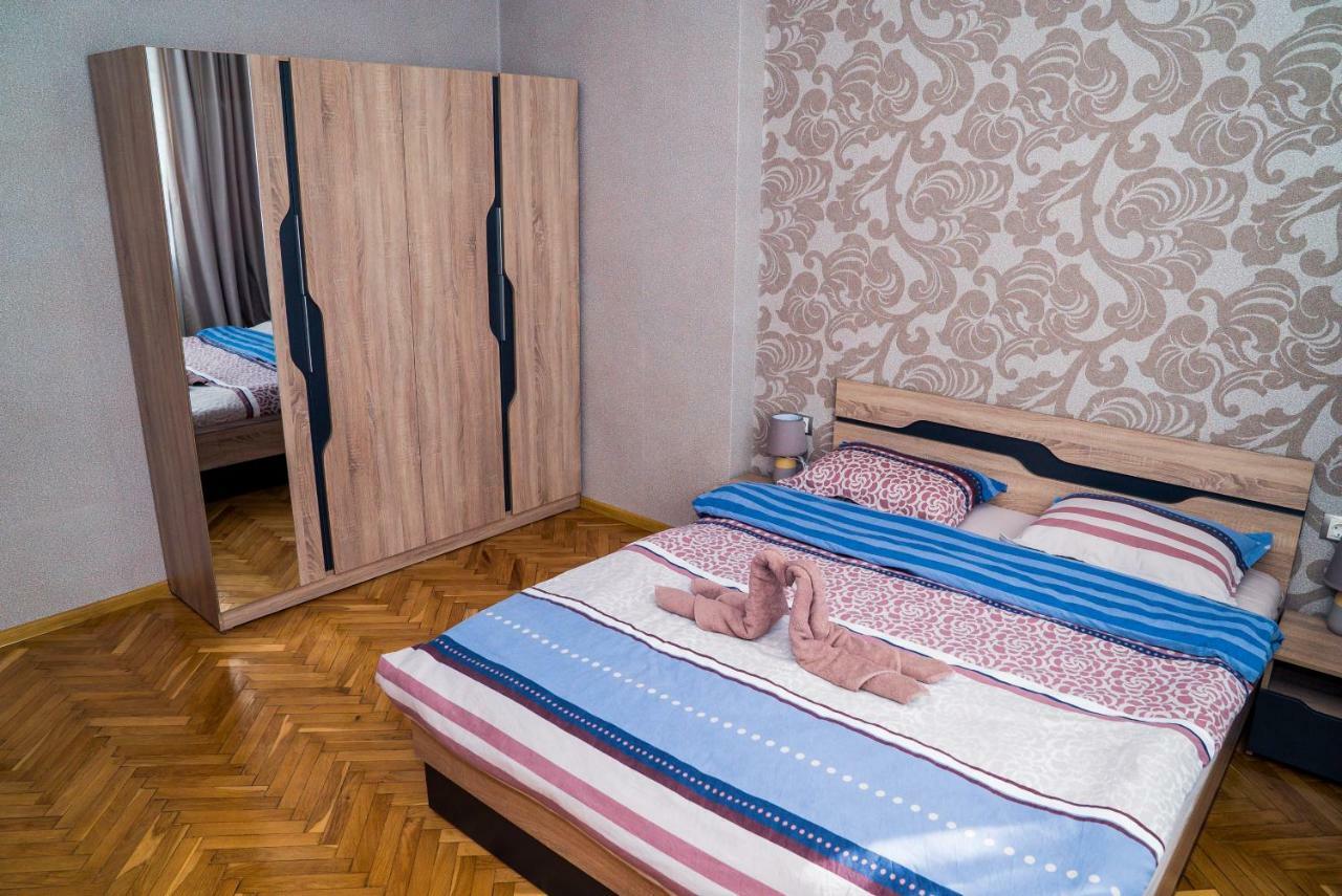 Sofia Central Luxury Apartment Buitenkant foto